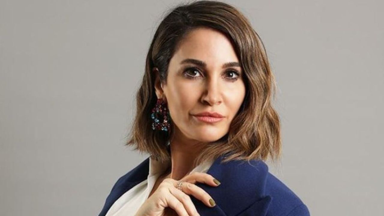 Rojda Demirer Kimdir, Nereli, Kaç Yaşında? - | Kalenin Sesi - Çanakkale
