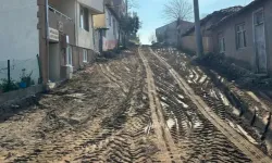 Karabiga’da yol çalışmaları hız kesmeden devam ediyor