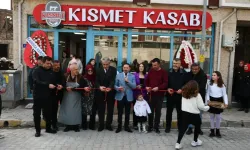 Biga'da yeni işletmelerin açılışı gerçekleştirildi