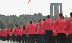 AKUT ekipleri şehitleri anmak için yürüdü 