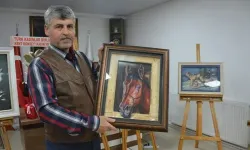 Gittiği sergiden etkilendi, şimdi kendi sergisini açtı