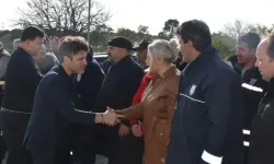 Gelibolu Belediye Başkanı Ali Kamil Soyuak personeli ile bayramlaştı