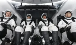 SpaceX, İlk İnsanlı Kutup Yörüngesi Uçuşunu Başarıyla Gerçekleştirdi