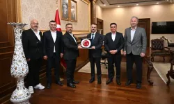 Hak-İş Çanakkale İl Başkanlığı’ndan Kocaeli Valisi İlhami Aktaş’a ziyaret