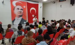 Lapseki’de Dünya Aşı Haftası kapsamında bilgilendirme yapıldı