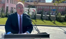 "Halk mutfakta, pazarda, borçlarda eziliyor"