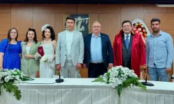 CHP Ezine İlçe Başkanı Özkan Mercan ve Ayşegül İpek dünya evine girdi