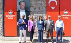 İl Millî Eğitim Müdürü Mine Hayta'dan Bahçeşehir Koleji’ne ziyaret