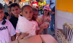 RA Organizasyon ve Çan Esnaf ve Sanatkârlar Odası’ndan karne hediyesi!