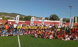 Yeniçanspor yaz okulunda coşkulu açılış