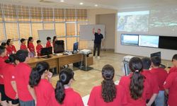 Öğrenciler Yangın Koordinasyon Merkezi’nde