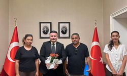 Gökçeada Kaymakamı Osman Acar, Halk Günü’nde vatandaşlarla bir araya geldi