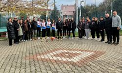 Genç raketler Çanakkale’de şampiyonluk için ter döktü!