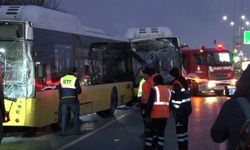 Başakşehir'de 3 İETT otobüsü birbirine girdi: 5 yaralı