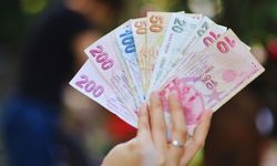Ev hanımlarına emeklilik şansı! Yeni kanun nasıl? Şartları neler? Ev hanımları nasıl emekli olacak?