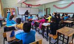 16 Ekim Cuma Ankara’da okullar tatil mi? Ankara Valiliği yeni karar aldı mı? Eğitim hafta sonuna kadar sürecek mi?