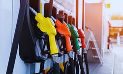 Motorin 100 liranın altına indi! 19 Eylül akaryakıt fiyatları: Benzin, motorin ve LPG kaç TL?