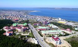 ÇOMÜ'lü gençlerden gururlandıran başarı