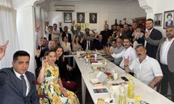 MHP’de bayramlaşma!