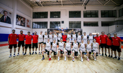 Potanın Ümitleri Çanakkale’de Parkeye Çıktı: U20 Kız Milli Takım Kampı Başladı!