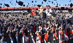 ÇOMÜ'de Büyük Mezuniyet Buluşması: 4 Binden Fazla Öğrenci Kep Atacak