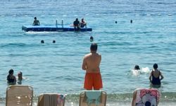 Okullar kapandı, Bodrum sahilleri doldu