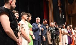 Biga Belediye Tiyatrosu’na “Ensemble” Ödülü