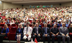 ÇOMÜ Tıp Fakültesi’nde Mezuniyet Coşkusu: Yeni Hekimler Meslek Yemini Etti
