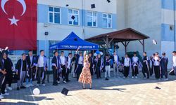 Öğrencilerin mezuniyet coşkusu!