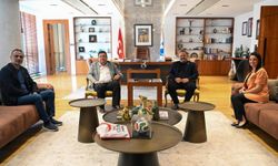 Kızılay’dan Başkan Erkek’e ziyaret