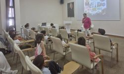 Minik okurlar kitapların büyülü dünyasında buluştu