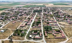 Adeta cetvelle çizilmiş 113 yıllık bu köyde çıkmaz sokak yok