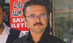 Aziz Albayrak’tan Ezine Belediyesi’ne sert tepki; "Vergi toplarken belediye, hizmete gelince İl Özel İdaresi!"