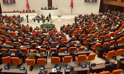 TBMM Adalet Komisyonu "çocuk suçlu" fiiline ilişikin teklifi görüşmek için toplandı