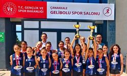 Gelibolu’da bir ilk; Yenilgisiz il şampiyonu oldular!