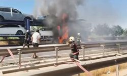 Otomobil yüklü tırda yangın paniği!