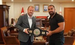 RTÜK Başkanı Mehmet Daniş, dünya şampiyonu Feyzullah Aktürk’ü ağırladı