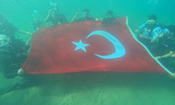Ünlü Rapçi Çakal Gökçeada’da dalış yaptı