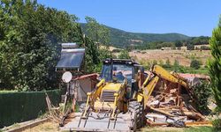 Çanakkale'de kaçak yapılara geçit yok! Temmuz ayında 16 kaçak yapı yıkıldı
