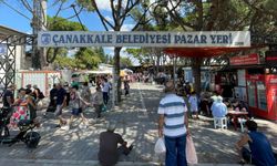 Çanakkale Cuma Pazarı’nda Meyve Pahalı, Sebze Bereketli