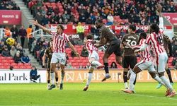 Stoke City Hull City maç özeti ve golleri izle! İngiltere Lig Kupası'nda üst tura yükselen takım belli oldu