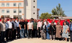 Ezine’de köylere 10 su tankeri teslim edildi