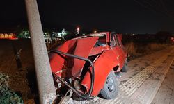 Çanakkale'de yolun karşısına geçmeye çalışan aileye otomobil çarptı: 5 yaşındaki Masal hayatını kaybetti