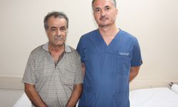 Akciğerindeki 20 santimetrelik dev balon ameliyatla alındı