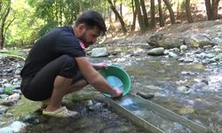 Türkiye'de altın çok arayan yok...Derelerde her gün 5 gram altın çıkarıyorlar