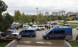 73 yaşındaki adama "kargo" yalanıyla 17 milyonluk senet imzalatmaya 4 gözaltı