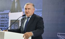 Bakan Bak: "TCF artık kirada değil, kendisine ait bir binada antrenmanları takip edebilecek"