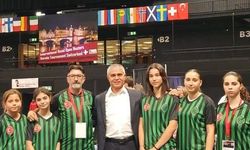 Çardak Spor İsviçre’de tatamiye çıktı! Çanakkale’yi Basel’de başarıyla temsil ettiler!
