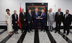 Bakan Bolat'a Biga Fuarı daveti!