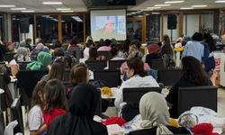 Lapseki’de örgü ve sinema keyfi bir arada